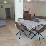 Apartma Solina Apartman *